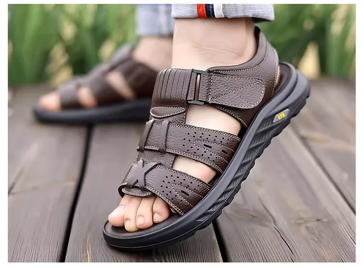 New Men's Sandals Cowhide Beach Shoes Casual Platform Slippers Velcro White Men's Leather Sandals